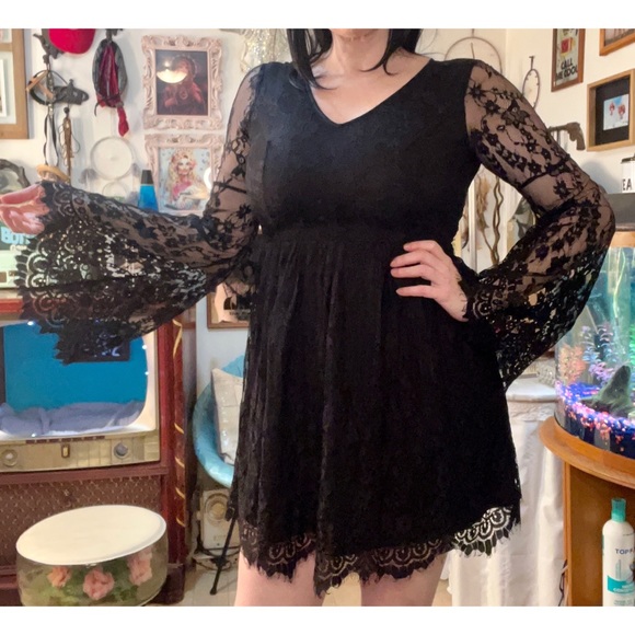 Love Witch Lace Bell Sleeved Mini Dress - Picture 2 of 9